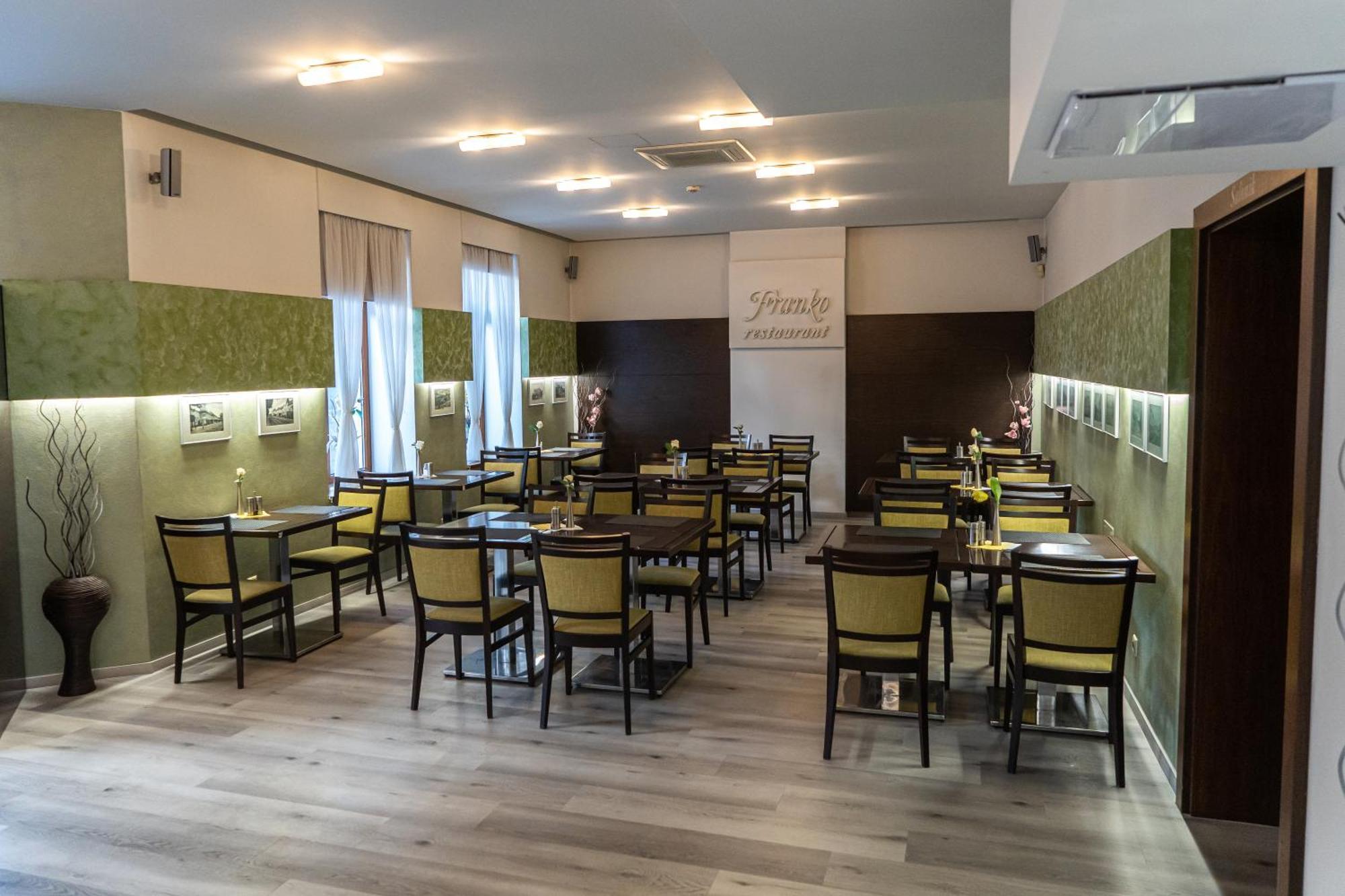 Franko Hotel Zvolen Exterior photo